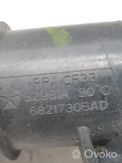 Chrysler Pacifica Termostaatin kotelo 68217305AD