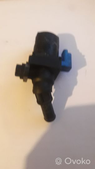 Peugeot 307 Pompe à eau de liquide de refroidissement 9640937380