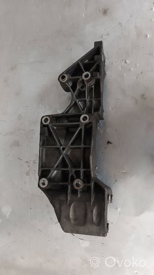 Audi A3 S3 8L Support de générateur / alternateur R045903143c