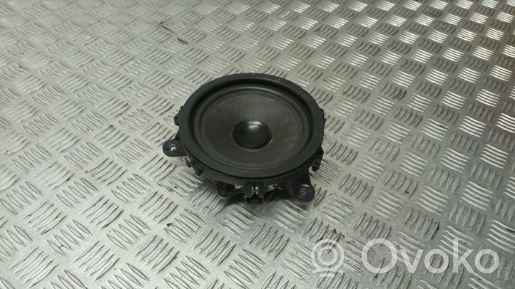 Volvo V50 Rear door speaker 8651207