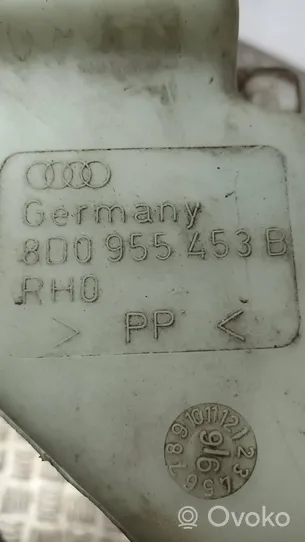 Audi A4 S4 B5 8D Zbiornik płynu do spryskiwaczy szyby przedniej / czołowej 8D0955453B