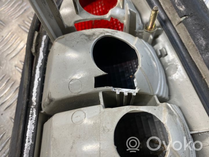 Opel Vectra B Lampa tylna 09153153