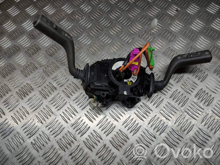 Volvo S40, V40 Leva/interruttore dell’indicatore di direzione e tergicristallo 30638467