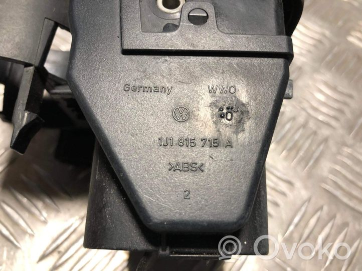 Volkswagen Bora Copertura griglia di ventilazione laterale cruscotto 1J1815715A