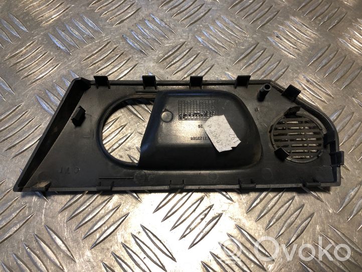 Opel Meriva A Muu takaoven verhoiluelementti 13123588