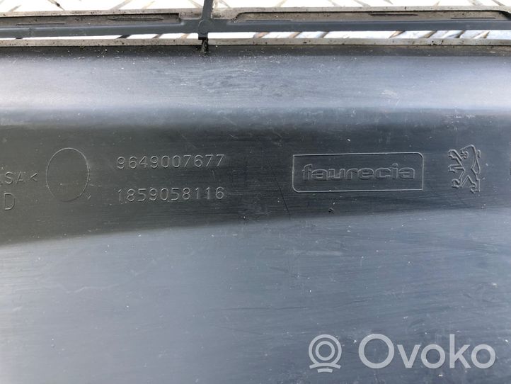 Peugeot 607 Jäähdyttimen lista 9649007677