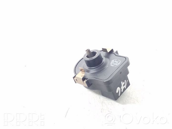 Lexus LS 460 - 600H Niveausensor Niveauregulierung hinten 8924130040