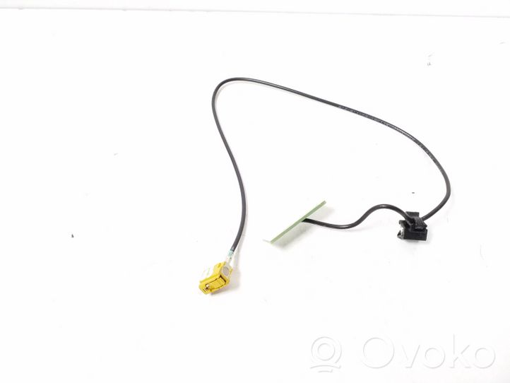 Mercedes-Benz GL X164 Radio antena A1698204475