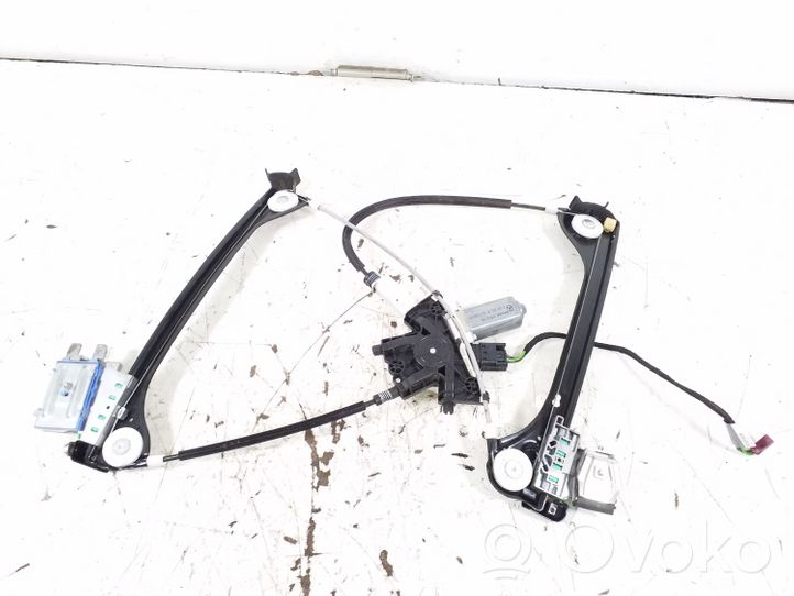 Mercedes-Benz SLK R172 Front door window regulator with motor A1727200146