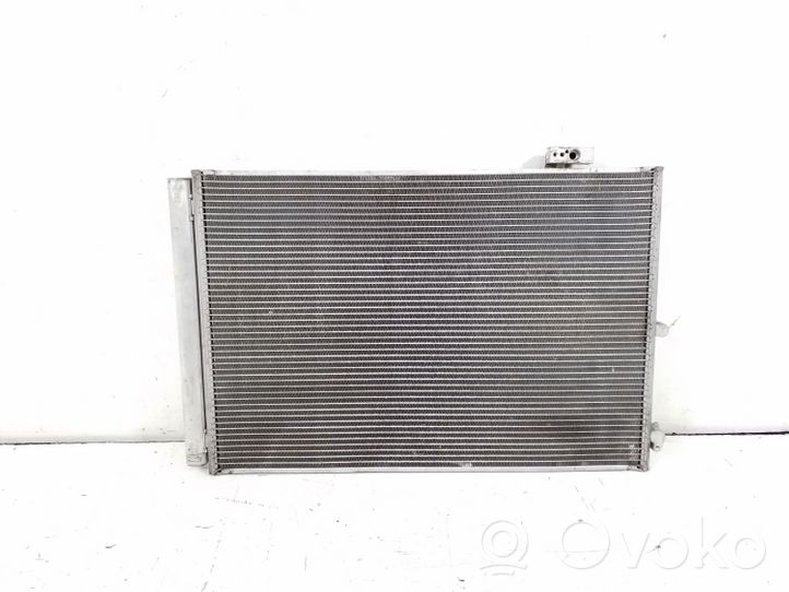 Mercedes-Benz SLK R172 Radiateur condenseur de climatisation A2045000554