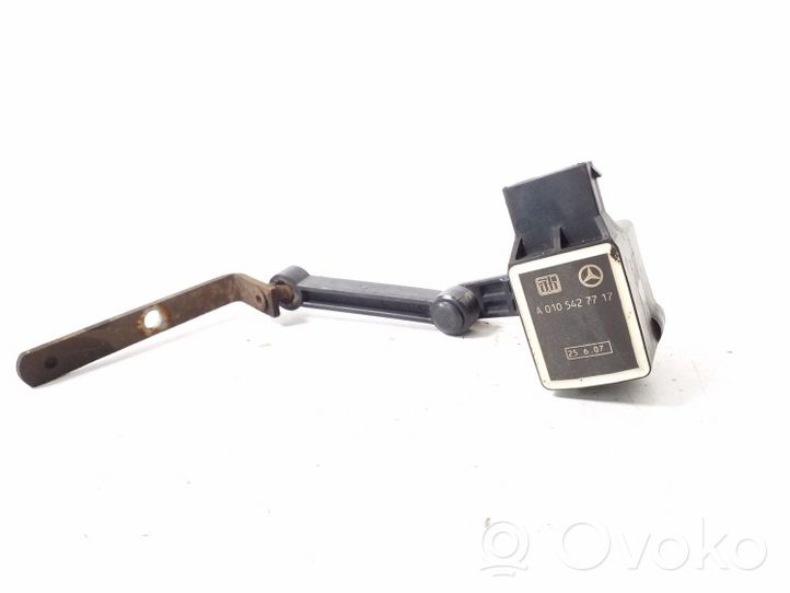 Mercedes-Benz R W251 Sensor de nivel del faro delantero/principal A0105427717