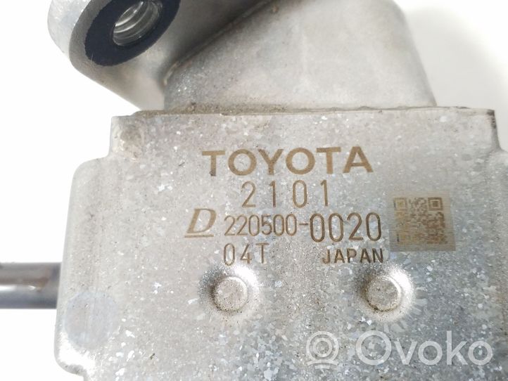 Toyota Yaris Refroidisseur de vanne EGR 2205000020