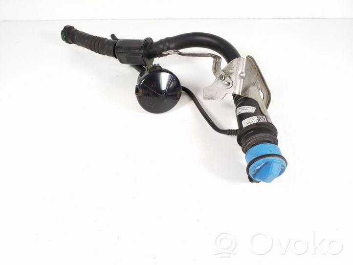 Mercedes-Benz S W222 Tubo e bocchettone per riempimento serbatoio del carburante A2224701720