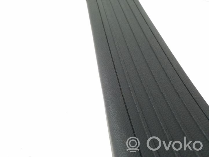 Mercedes-Benz GL X166 Rear sill trim cover A1666800835