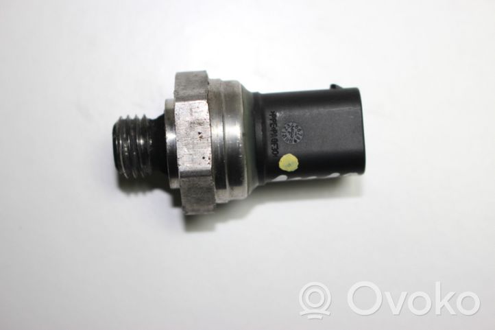 Mercedes-Benz Vito Viano W447 Sensor / Fühler / Geber A0091535228