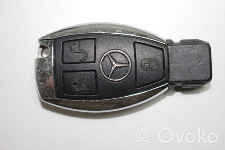 Mercedes-Benz SLK R172 Verrouillage de commutateur d'allumage A2129056801