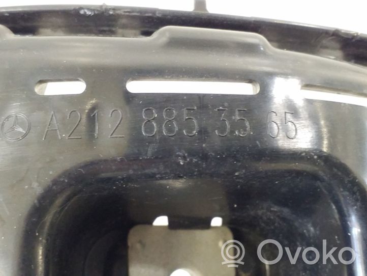 Mercedes-Benz E W212 Staffa di rinforzo montaggio del paraurti posteriore A2128853565