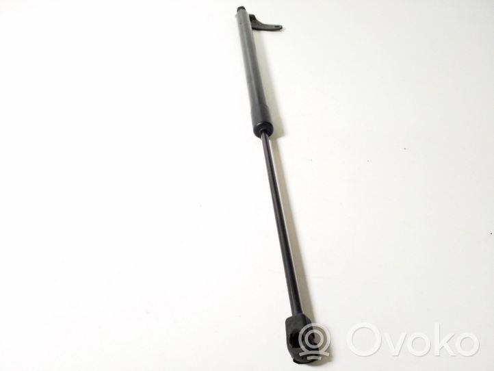 Volkswagen Touareg II Tailgate strut 7P6827550