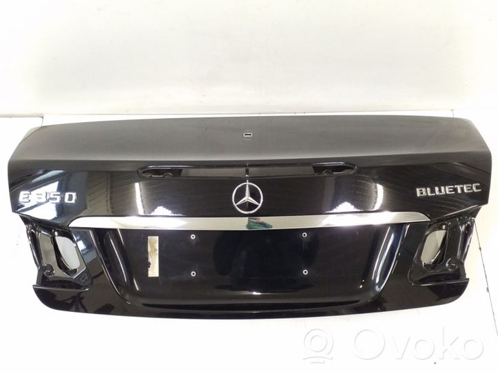 Mercedes-Benz E C207 W207 Tylna klapa bagażnika A2077501475