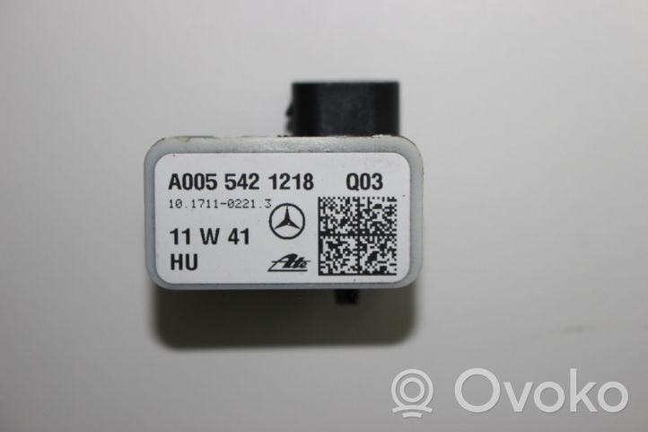 Mercedes-Benz E C207 W207 Gaisa spilvenu trieciensensors A0055421218