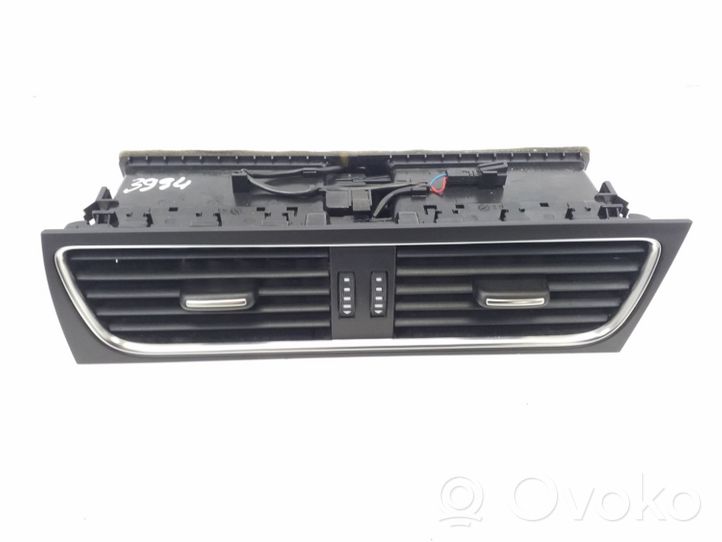 Audi S5 Dash center air vent grill 8T2820951C