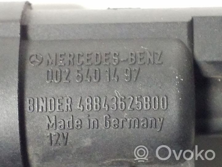 Mercedes-Benz R W251 Czujnik A0025401497