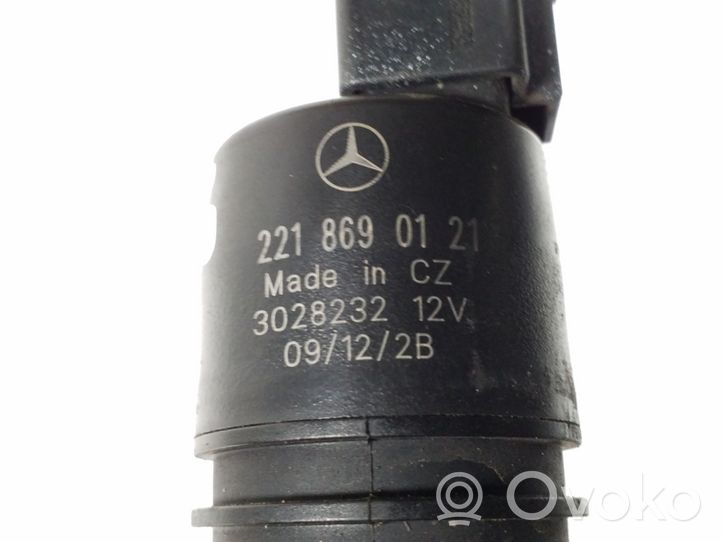 Mercedes-Benz SLK R172 Pompa spryskiwacza szyby przedniej / czołowej A2218690121
