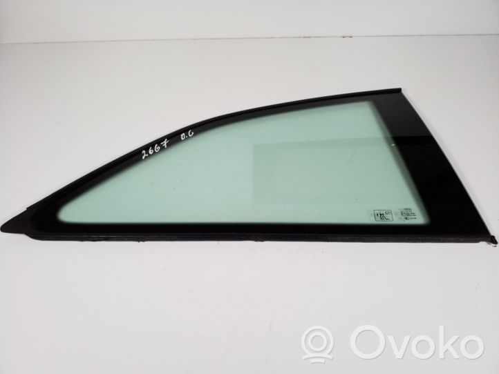 Audi A5 8T 8F Fenêtre latérale avant / vitre triangulaire 8T0845300G