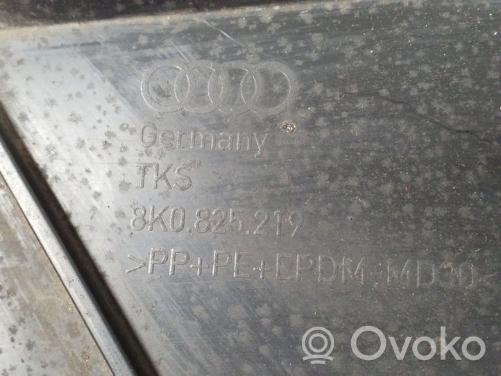 Audi A5 8T 8F Bagažinės dugno apsauga 8K0825219