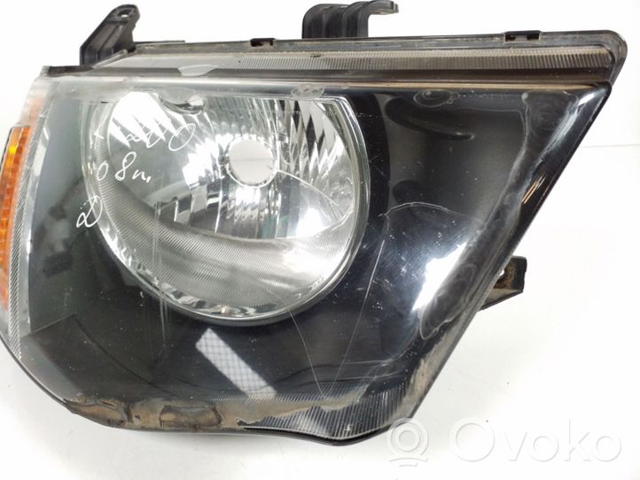 Mitsubishi L200 Lampa przednia MN146192