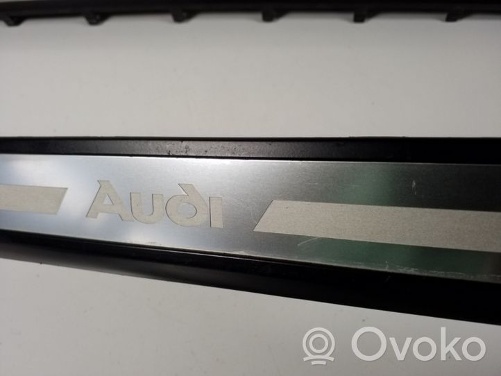Audi A8 S8 D3 4E Etuoven kynnyksen suojalista 4E0853986B