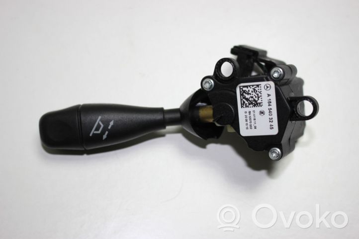 Mercedes-Benz R W251 Ohjauspyörän säätökytkin A1645403245