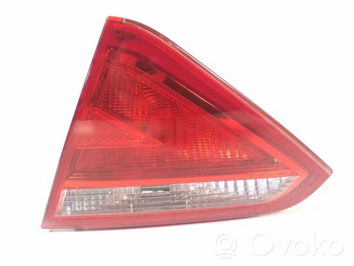 Audi S5 Luci posteriori del portellone del bagagliaio 8T0945094