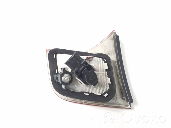 Audi A4 S4 B6 8E 8H Luci posteriori del portellone del bagagliaio 8E5945094A