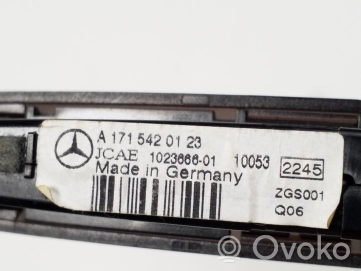 Mercedes-Benz R W251 Pysäköintitutkan anturin näyttö (PDC) A1715420123