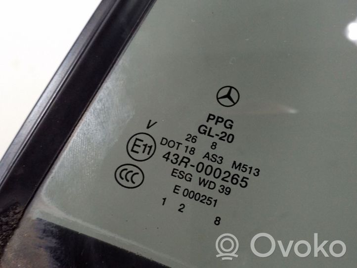 Mercedes-Benz R W251 Vetro del deflettore posteriore A2517301755