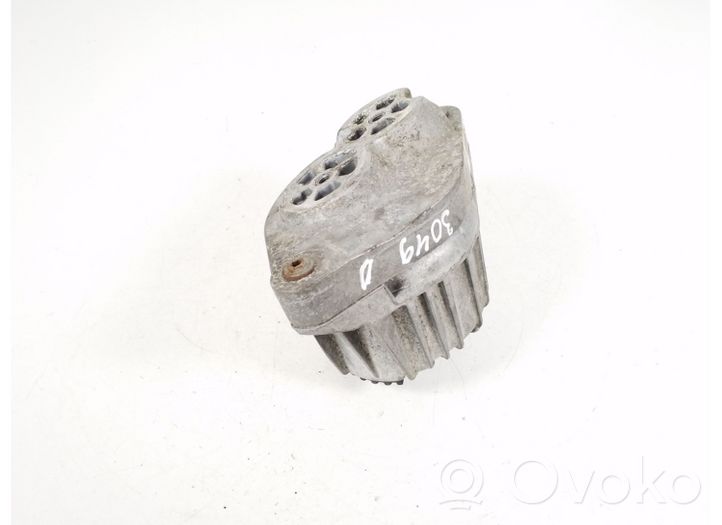 Mercedes-Benz SLK R172 Support de moteur, coussinet A1722401417