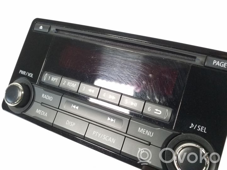 Mitsubishi Outlander Radio / CD/DVD atskaņotājs / navigācija 8701A689