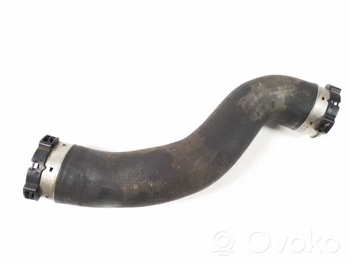 Mercedes-Benz E W212 Tube d'admission de tuyau de refroidisseur intermédiaire A2045282182