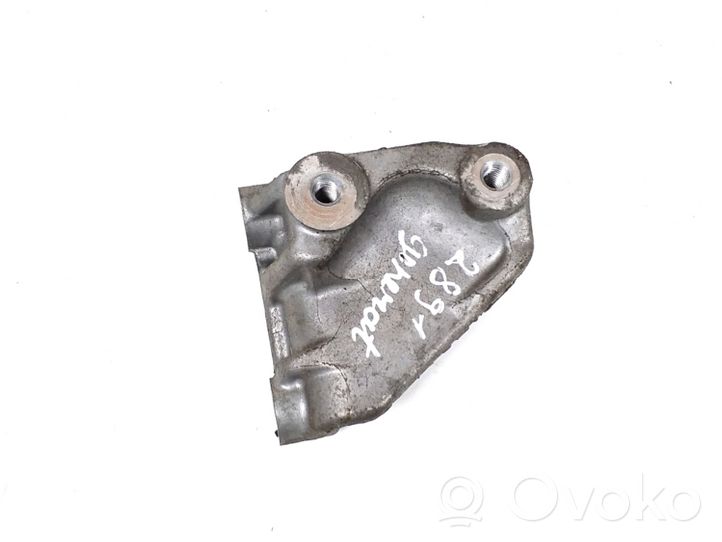 Honda CR-V Generator/alternator bracket 31113R1AA00