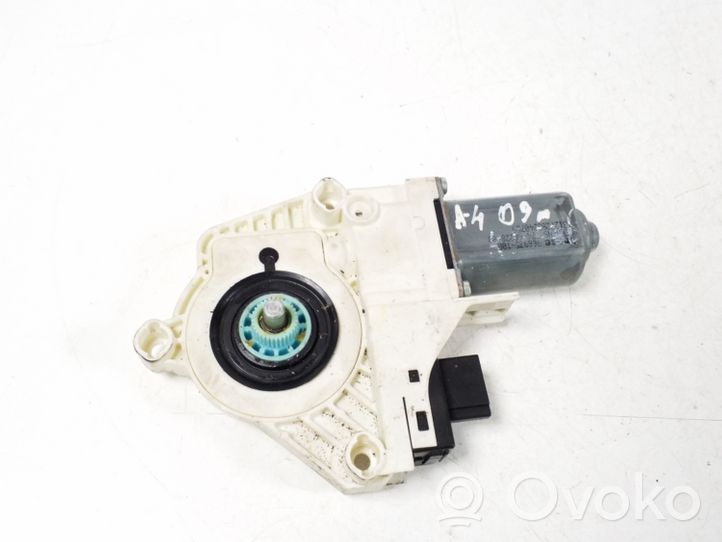 Audi A4 S4 B8 8K Motorino alzacristalli della portiera anteriore 8K0959801