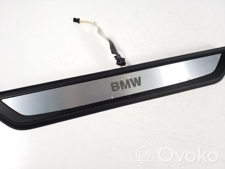 BMW 7 F01 F02 F03 F04 Takaoven kynnyksen suojalista 7181013
