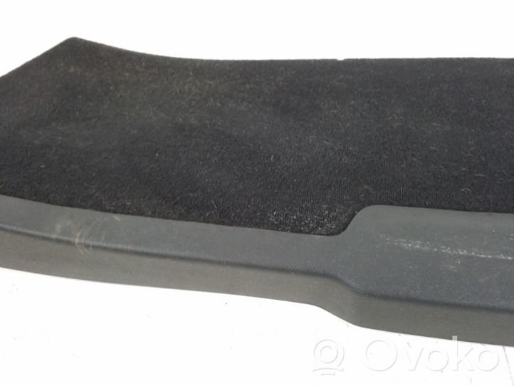 Mercedes-Benz E W212 Rivestimento portellone A2127400070