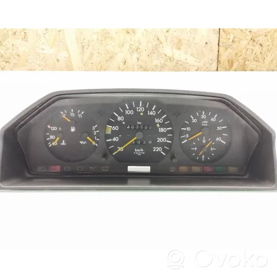 Mercedes-Benz E W124 Compteur de vitesse tableau de bord 1245427006