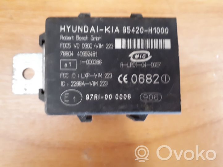 KIA Sportage Komputer / Sterownik ECU i komplet kluczy 5WY1988B