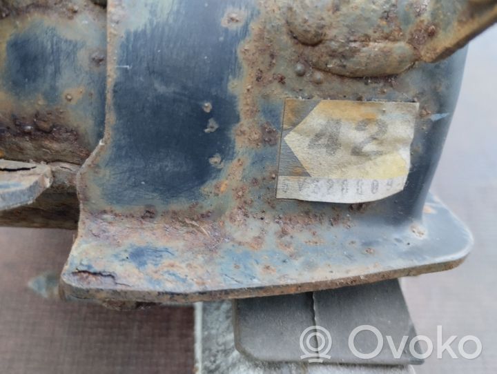 Toyota RAV 4 (XA30) Supporto di montaggio del motore 1230528240