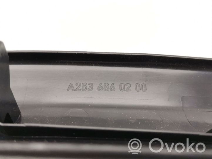Mercedes-Benz EQC Copertura del rivestimento del sottoporta posteriore A2536860200