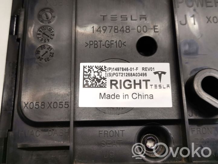 Tesla Model Y Moduł / Sterownik komfortu 1497846-01-F