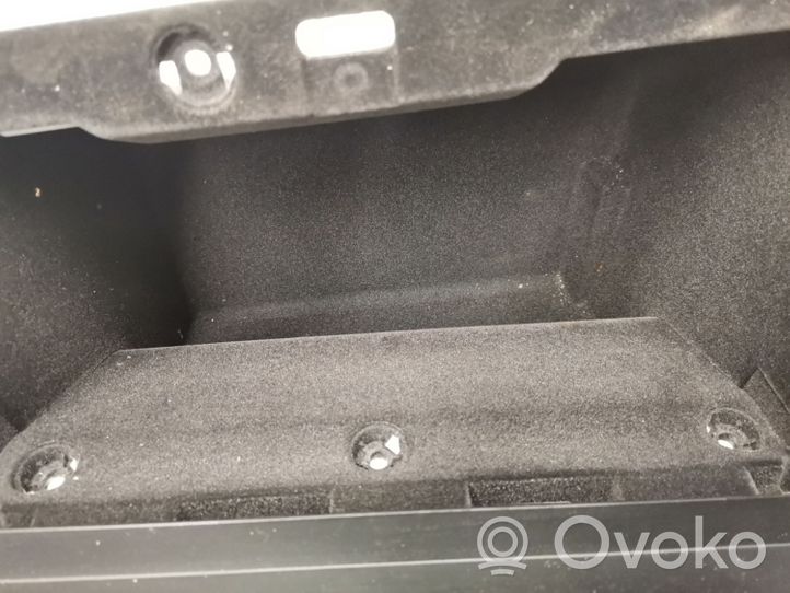 BMW i3 Glove box 9283011