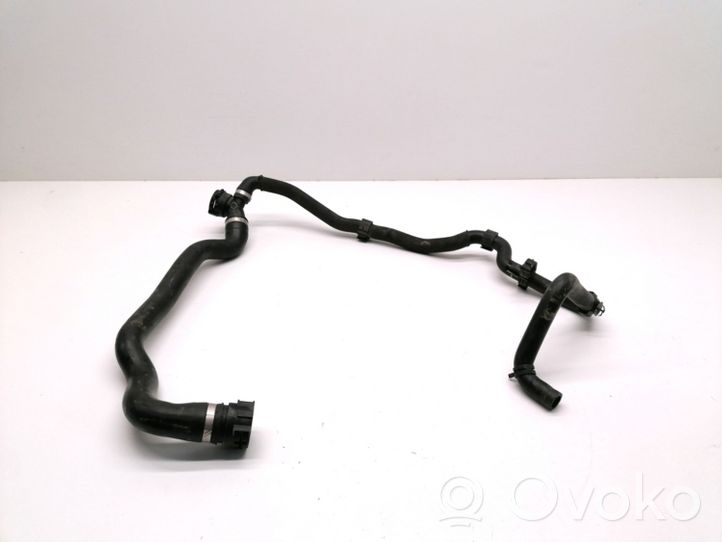 BMW 2 F45 Tubo flessibile del liquido di raffreddamento del motore 7617363